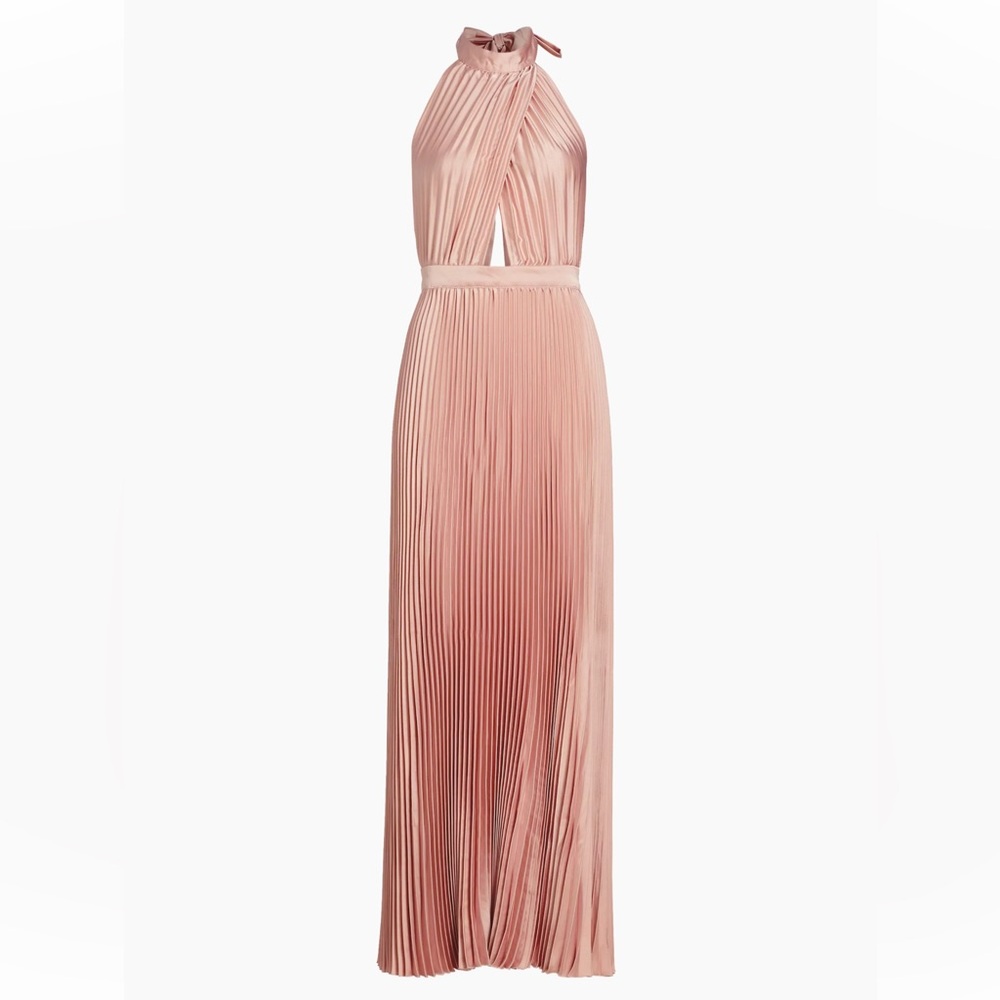 L'Idée

Renaissance Pleated Open-Back Gown